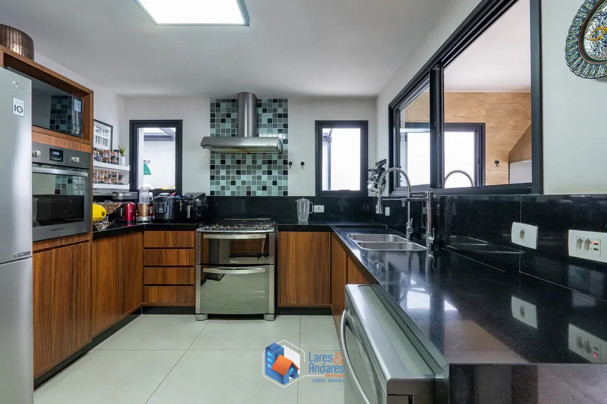 Casa, 4 quartos, 344 m² - Foto 35