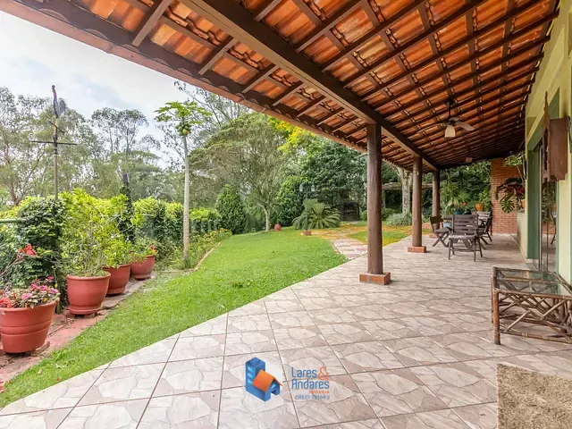 Casa com 1000m² 2 quartos e 2 banheiros, à venda, no bairro Chácara Jaraguá em São Paulo