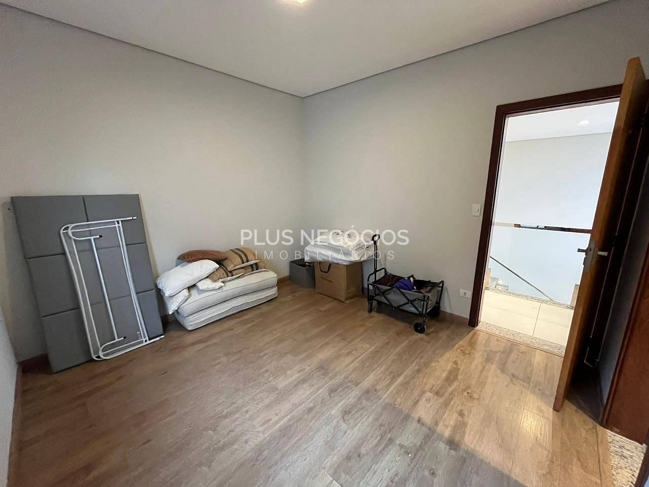 Casa, 3 quartos, 280 m² - Foto 11