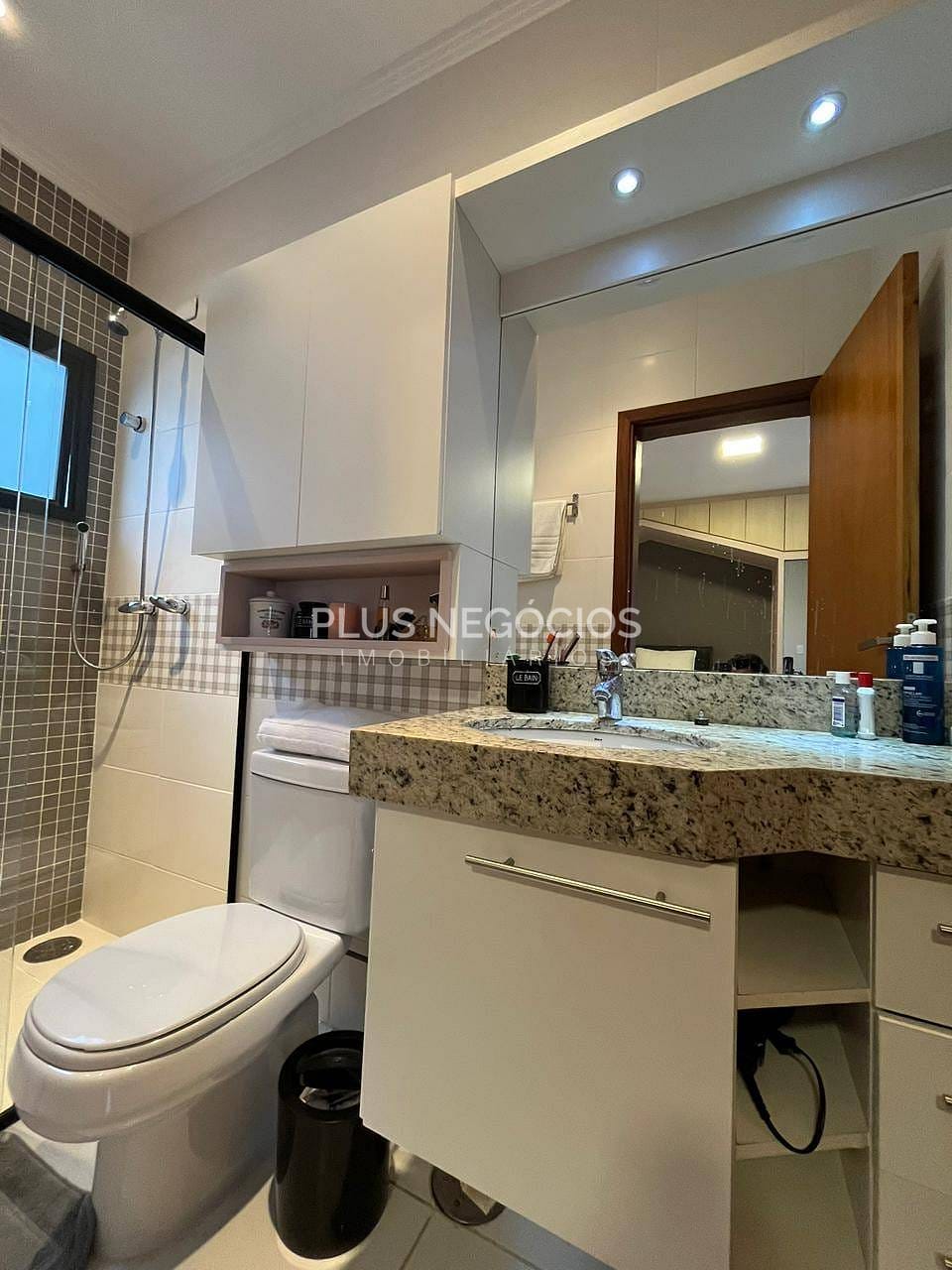 Casa, 3 quartos, 280 m² - Foto 26