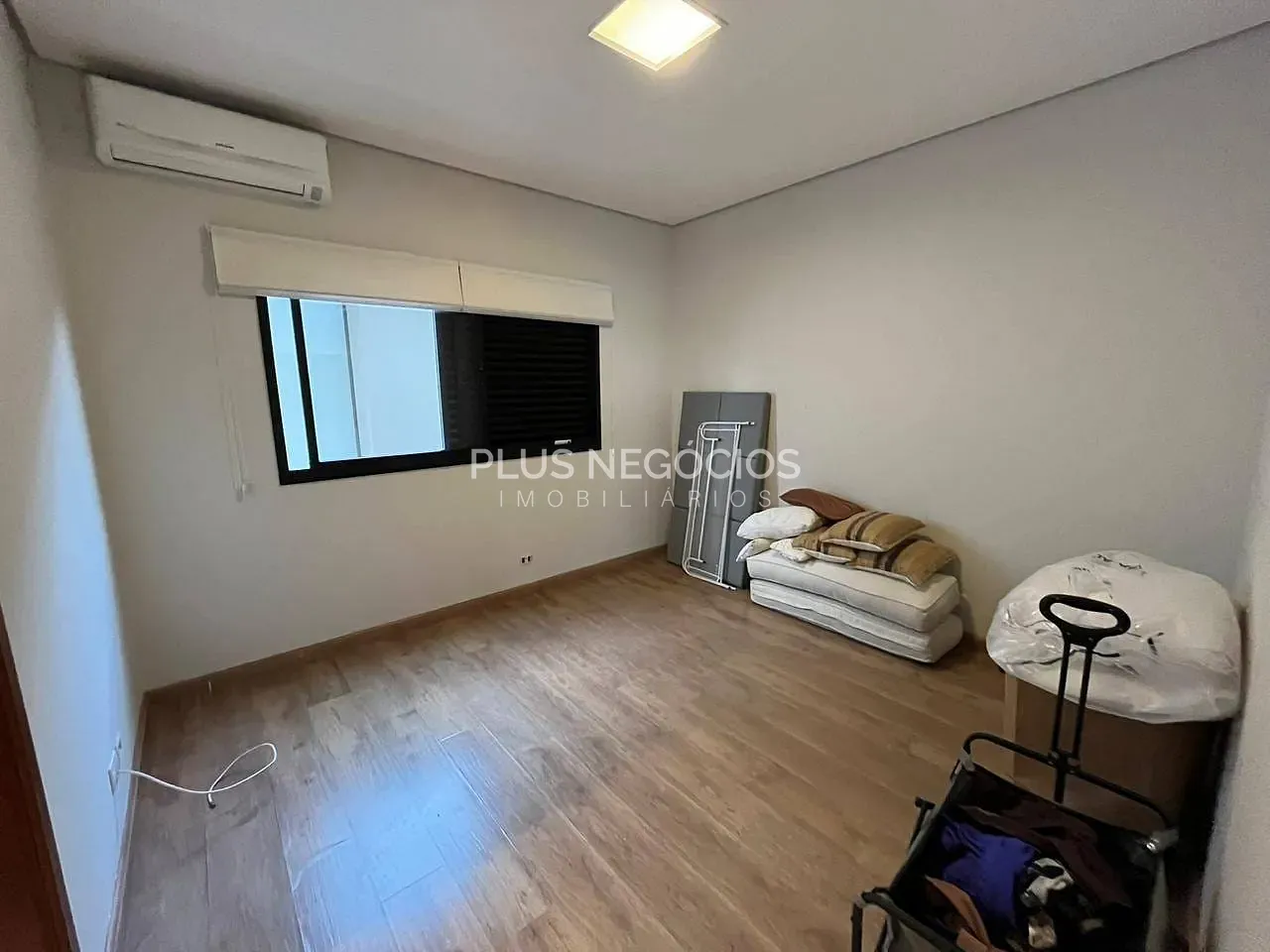 Casa, 3 quartos, 280 m² - Foto 22