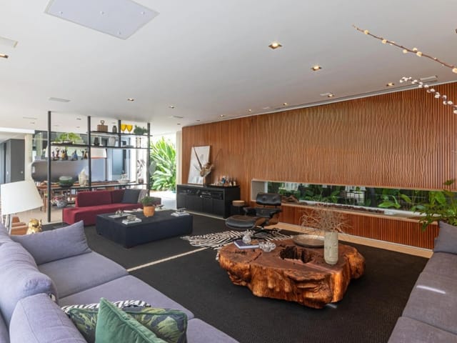 Casa com 624m², à venda ou para alugar, no bairro Alphaville em Santana de Parnaíba