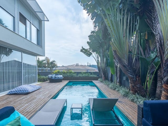 Casa com 624m², à venda ou para alugar, no bairro Alphaville em Santana de Parnaíba
