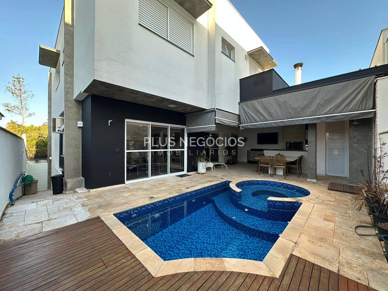 Casa, 5 quartos, 340 m² - Foto 2