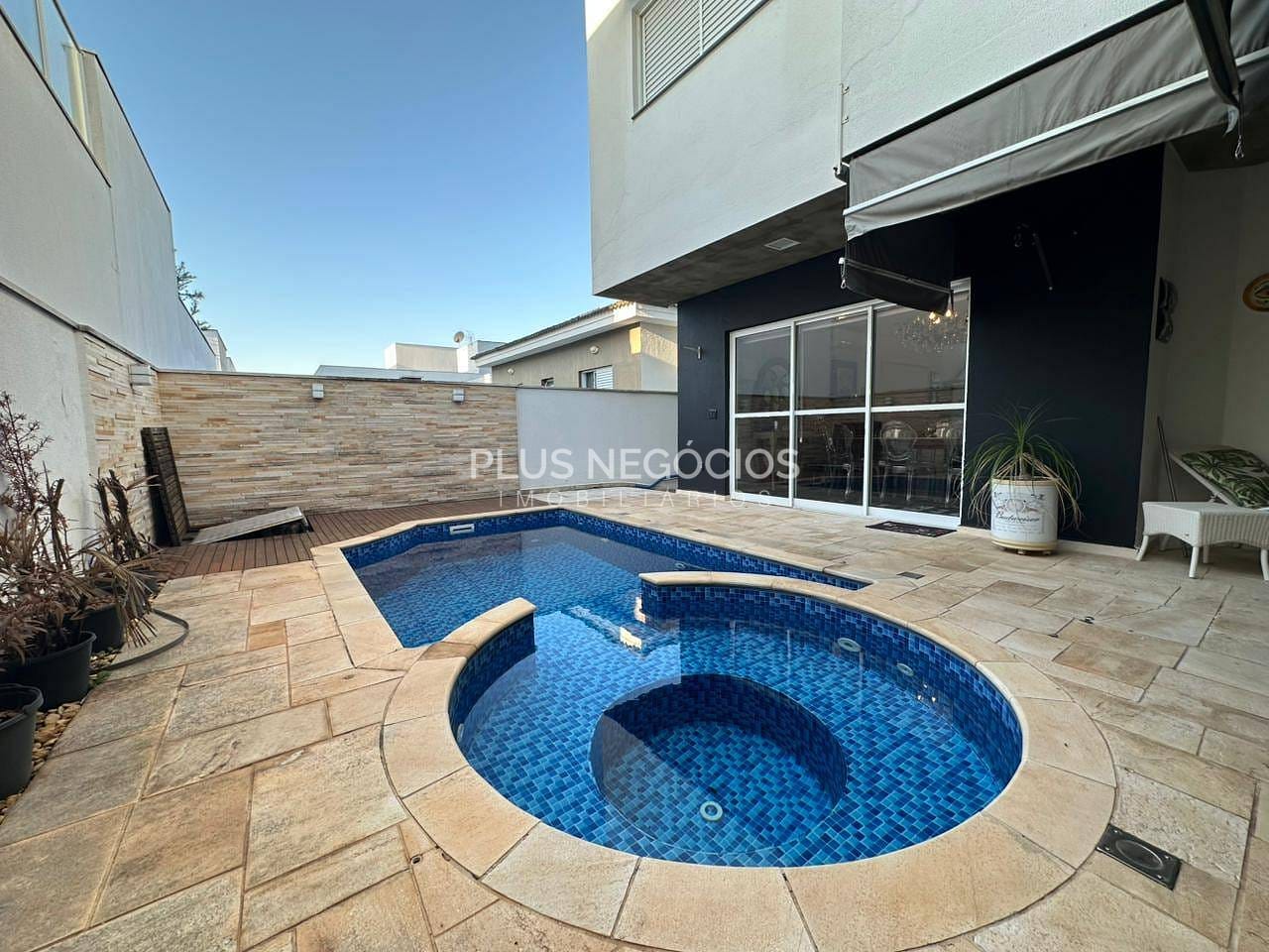 Casa, 5 quartos, 340 m² - Foto 3