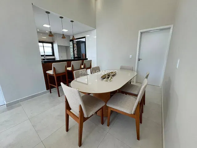Casa com 200m² 3 quartos e 2 banheiros, à venda, no bairro Wanel Ville em Sorocaba