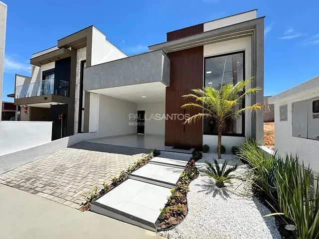 Casa com 200m² 3 quartos e 2 banheiros, à venda, no bairro Wanel Ville em Sorocaba