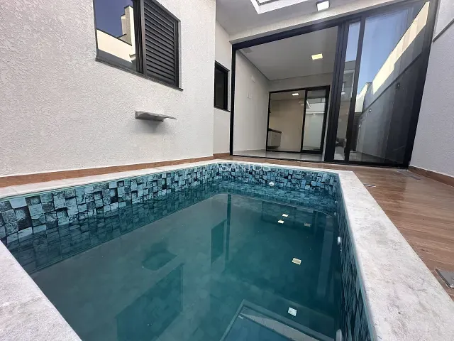Casa com 200m² 3 quartos e 2 banheiros, à venda, no bairro Wanel Ville em Sorocaba