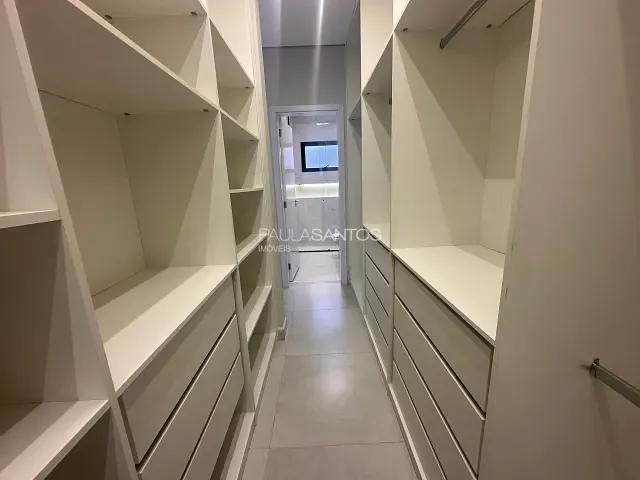 Casa com 200m² 3 quartos e 2 banheiros, à venda, no bairro Wanel Ville em Sorocaba