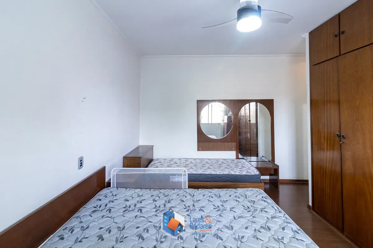 Casa, 3 quartos, 246 m² - Foto 26