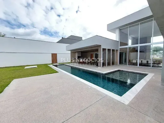 Casa com 1040m² 4 quartos e 6 banheiros, à venda ou para alugar, no bairro Jardim Residencial Saint Patrick em Sorocaba