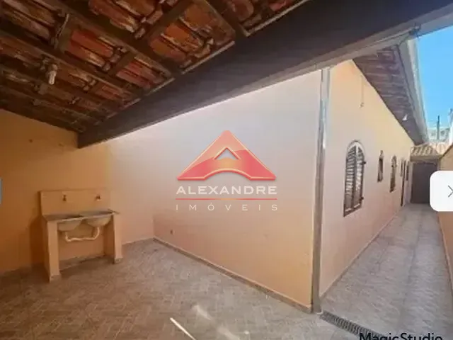 Casa com 125m² 2 quartos e 2 banheiros, à venda, no bairro Bosque dos Eucaliptos em São José dos Campos