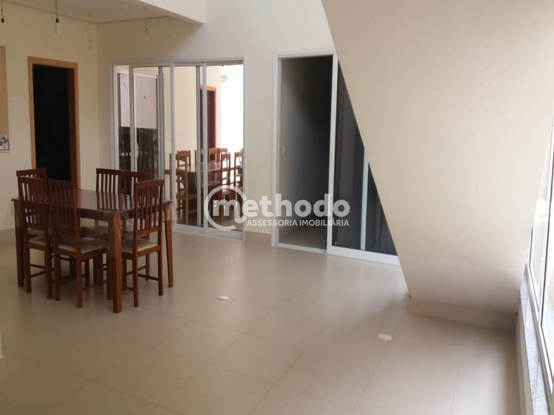 Casa, 4 quartos, 260 m² - Foto 10