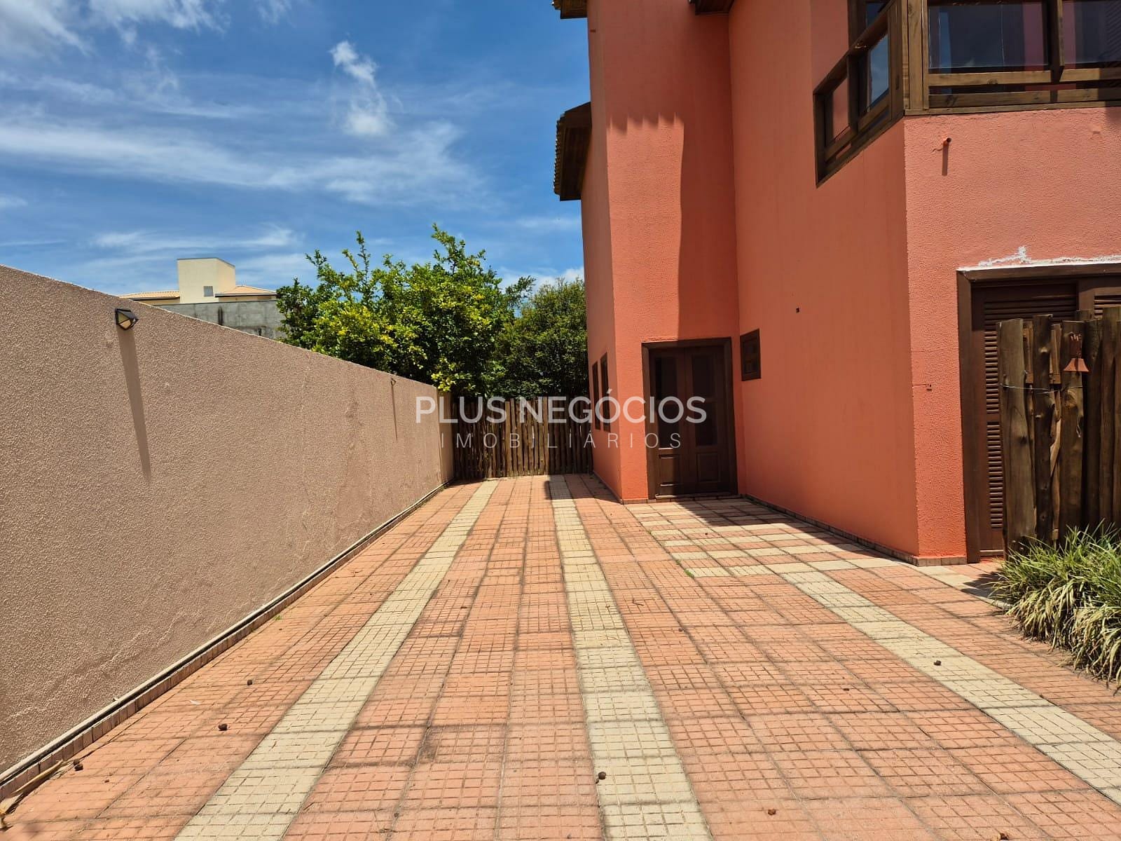 Casa, 3 quartos, 219 m² - Foto 17