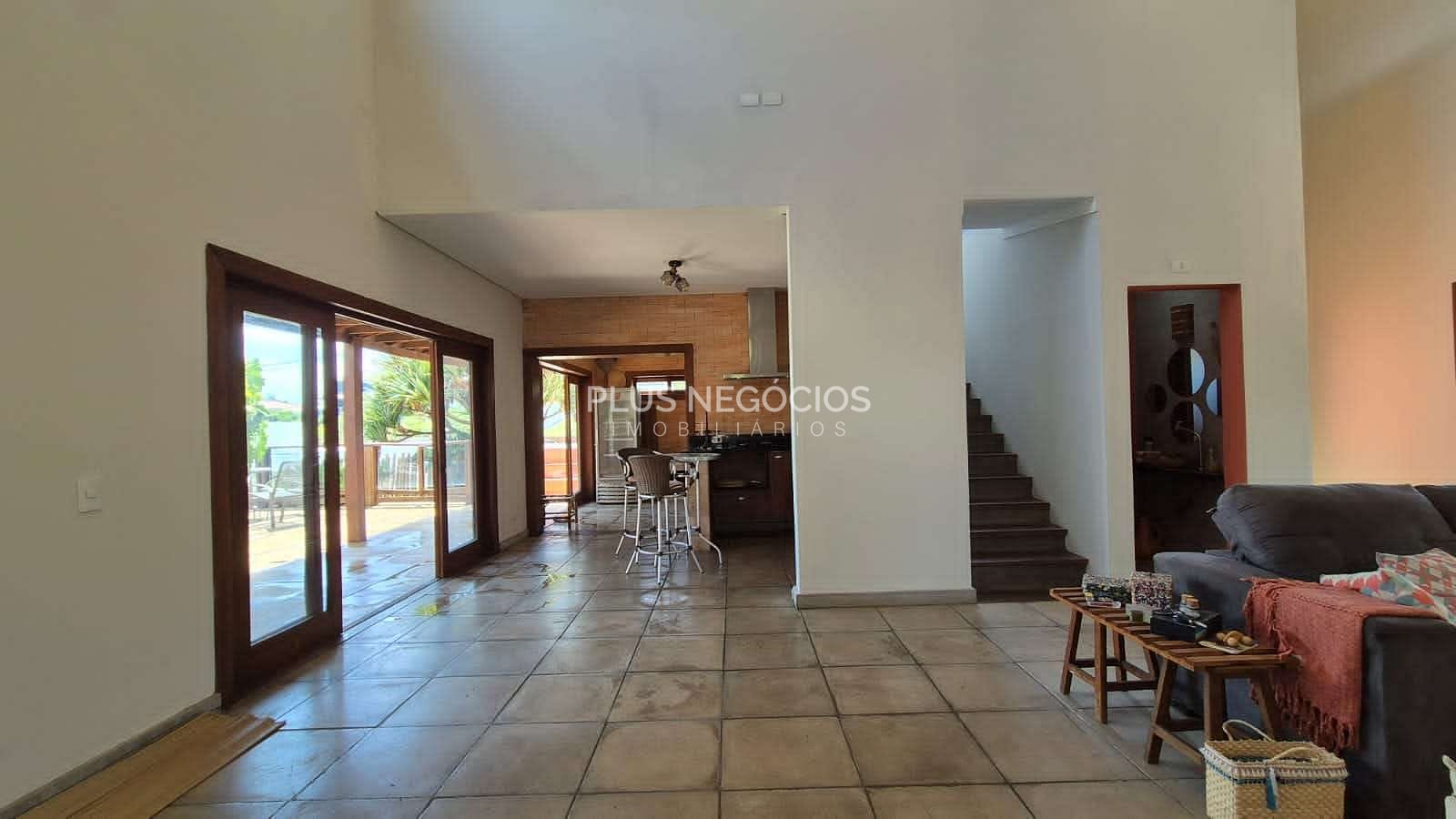 Casa, 3 quartos, 219 m² - Foto 40