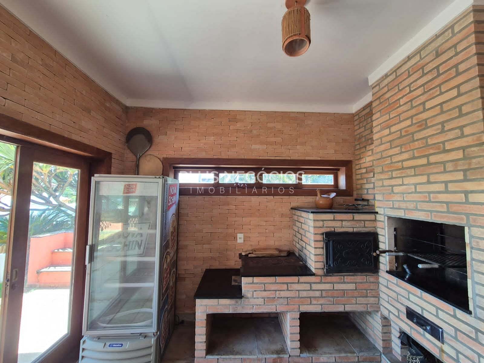 Casa, 3 quartos, 219 m² - Foto 57