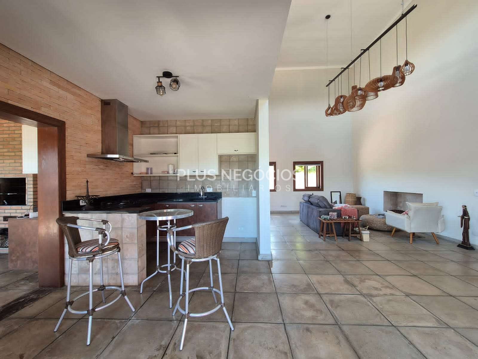 Casa, 3 quartos, 219 m² - Foto 64