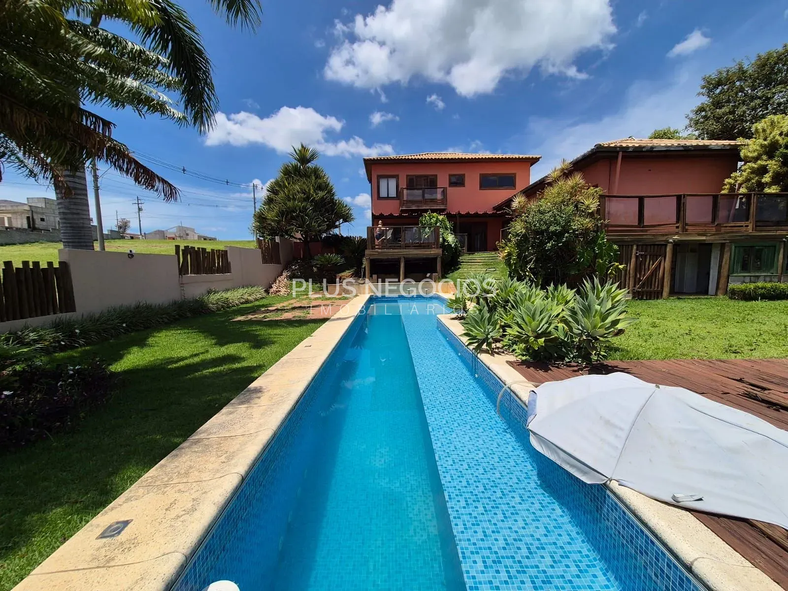 Casa, 3 quartos, 219 m² - Foto 13