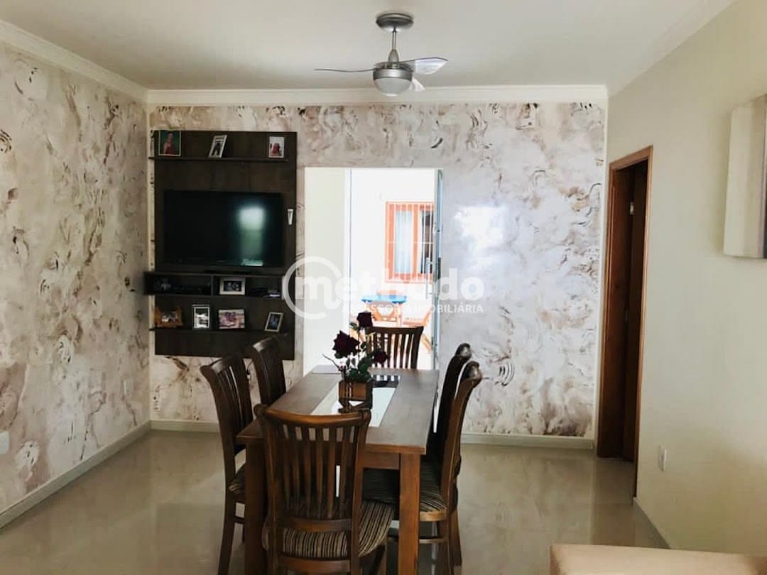 Casa, 3 quartos, 211 m² - Foto 7