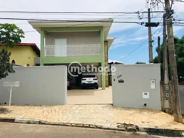 Casa com 210m² 3 quartos e 4 banheiros, à venda, no bairro Jardim Pinheiros em Valinhos