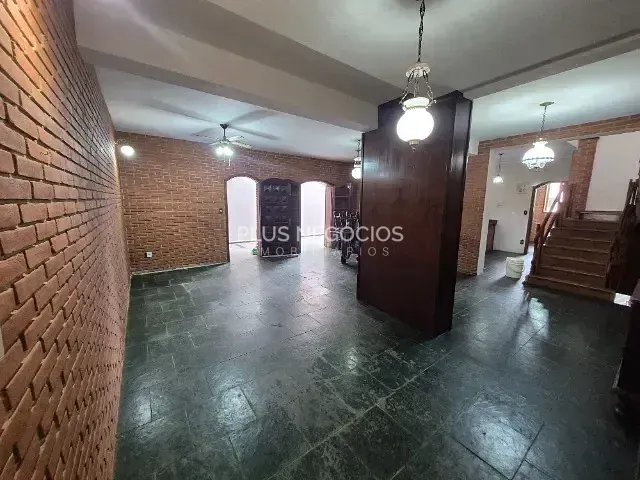 Casa 3 quartos e 5 banheiros, à venda, no bairro Vila Jardini em Sorocaba
