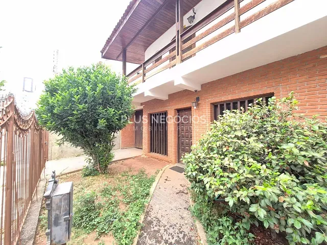 Casa 3 quartos e 5 banheiros, à venda, no bairro Vila Jardini em Sorocaba