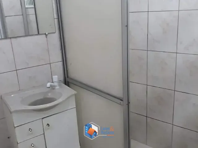 Casa com 245m² 8 quartos e 4 banheiros, à venda, no bairro Vila Souza em São Paulo