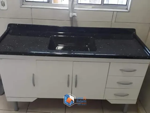 Casa com 245m² 8 quartos e 4 banheiros, à venda, no bairro Vila Souza em São Paulo