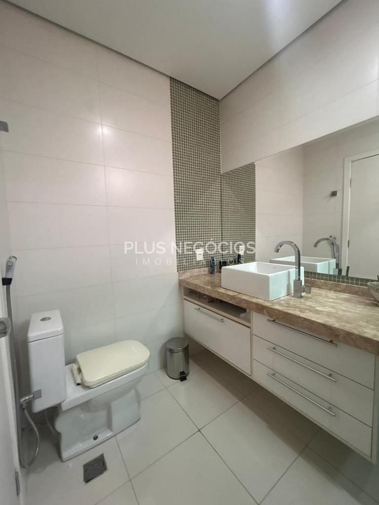 Casa, 4 quartos, 362 m² - Foto 30