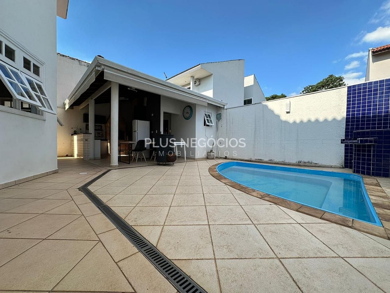 Casa, 4 quartos, 223 m² - Foto 8