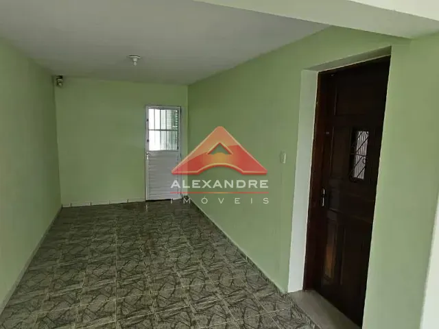 Casa com 336m² 3 quartos e 1 banheiro, para alugar, no bairro Vila Progresso em São José dos Campos