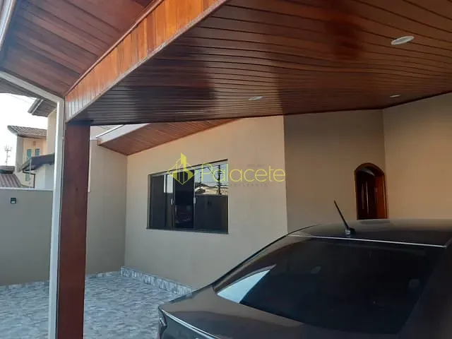 Casa 3 quartos e 4 banheiros, à venda, no bairro Jardim Isabel em Taubaté