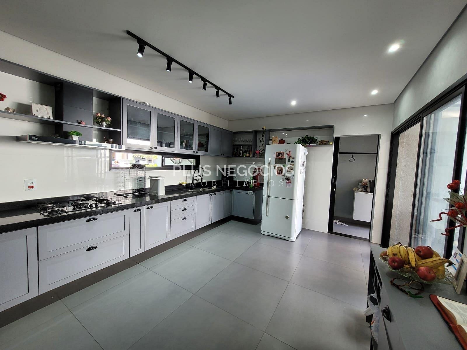 Casa, 3 quartos, 177 m² - Foto 28