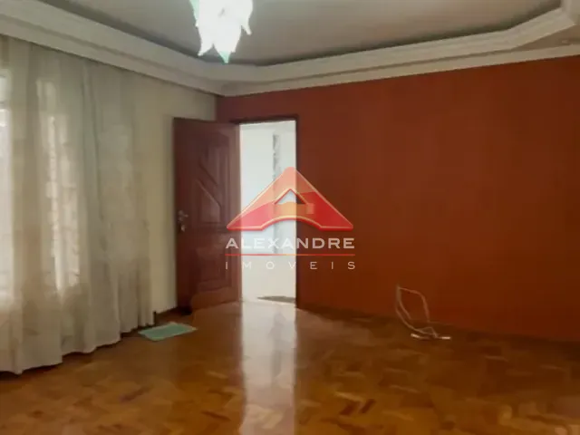 Casa 3 quartos e 1 banheiro, à venda, no bairro Jardim Ismênia em São José dos Campos