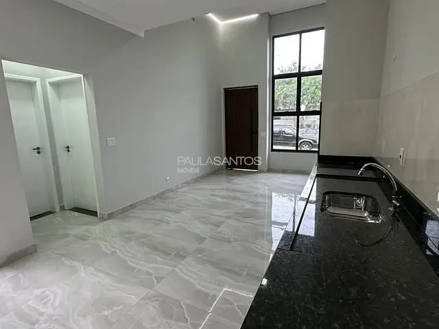 Casa com 154m² 3 quartos e 2 banheiros, à venda, no bairro Vila Bom Jesus em Sorocaba
