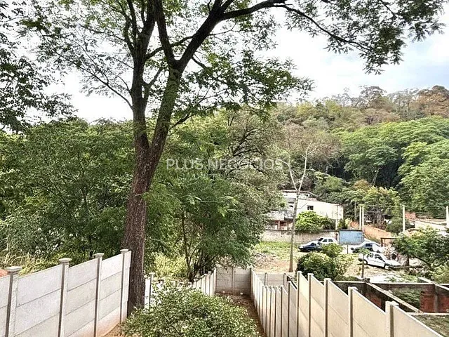 Casa com 350m² 2 quartos e 1 banheiro, à venda, no bairro Colina Santa Mônica em Votorantim