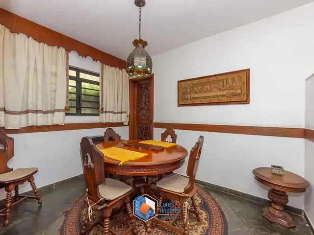 Casa com 650m² 5 quartos e 6 banheiros, à venda, no bairro Campo Belo em São Paulo