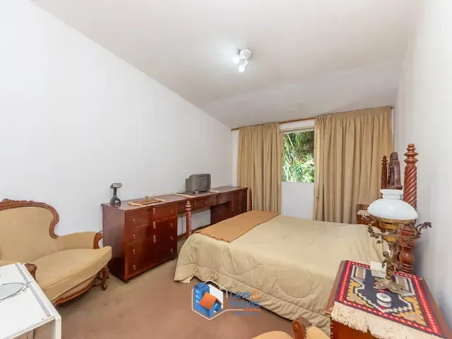 Casa com 650m² 5 quartos e 6 banheiros, à venda, no bairro Campo Belo em São Paulo