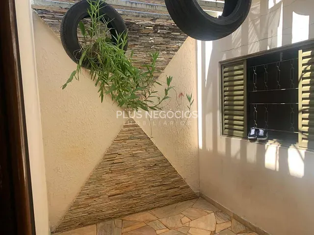 Casa com 200m² 3 quartos e 3 banheiros, à venda, no bairro Residencial Di Napoli em Cerquilho