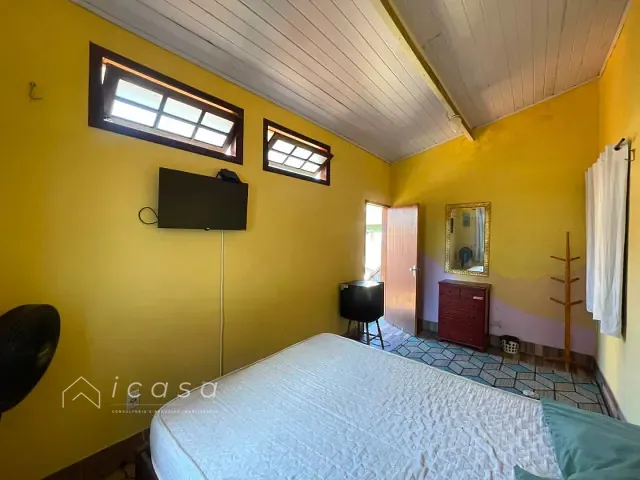 Casa com 150m² 2 quartos e 2 banheiros, à venda, no bairro Itaguá em Ubatuba