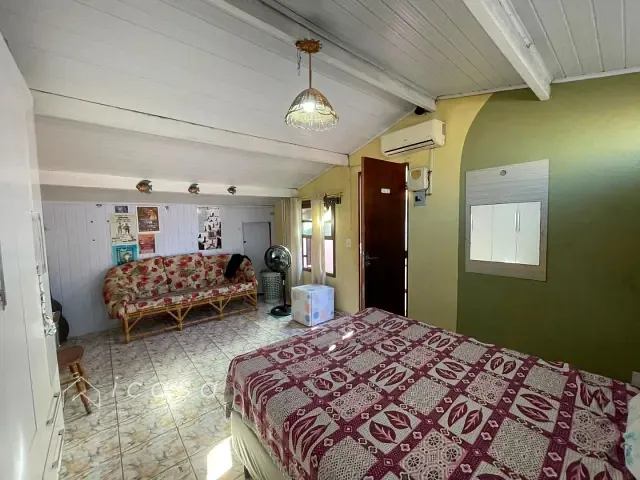 Casa com 150m² 2 quartos e 2 banheiros, à venda, no bairro Itaguá em Ubatuba
