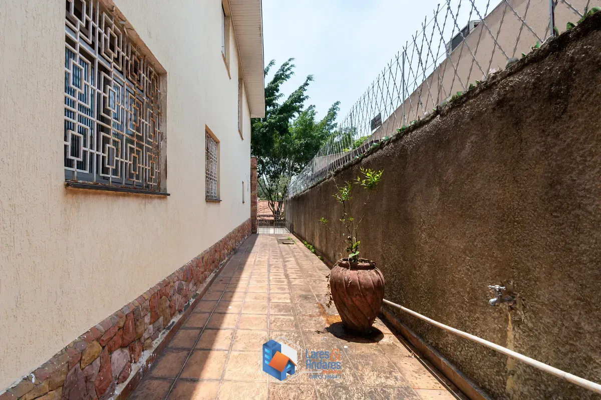 Casa, 4 quartos, 334 m² - Foto 30