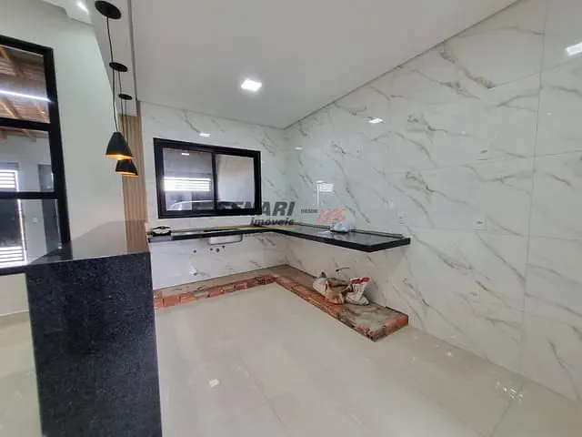 Casa com 150m² 3 quartos e 2 banheiros, à venda, no bairro Jardim Bom Sucesso em Indaiatuba