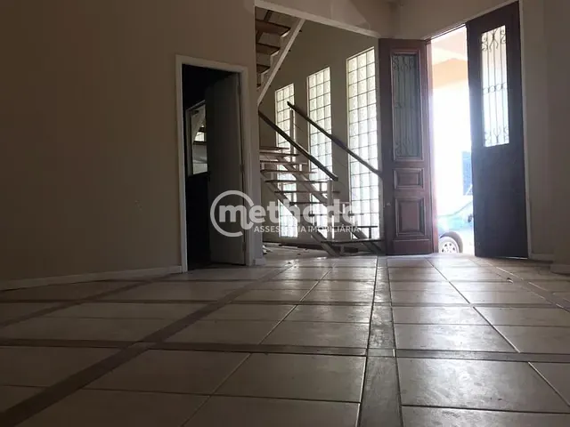 Casa com 420m², à venda ou para alugar, no bairro Grupo Residencial do Iapc em Campinas