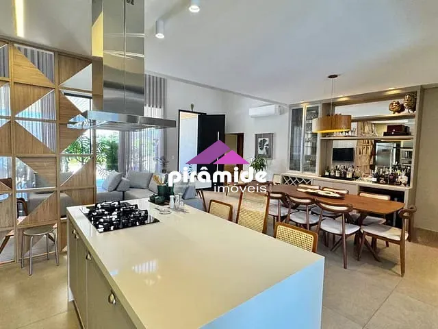 Casa com 451m² 4 quartos e 6 banheiros, à venda, no bairro Condomínio Residencial Mont Blanc em São José dos Campos