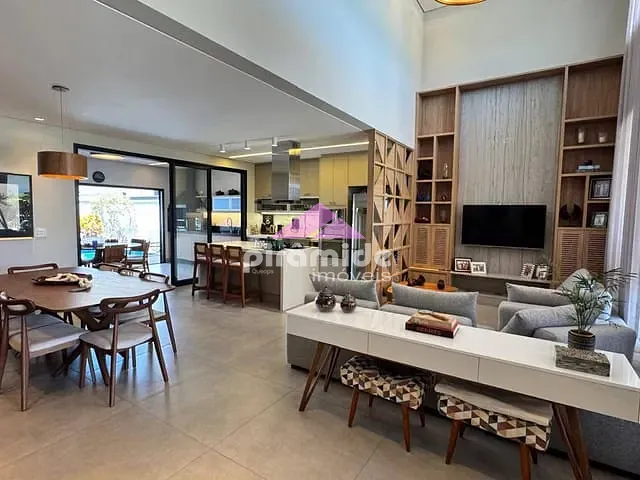 Casa com 451m² 4 quartos e 6 banheiros, à venda, no bairro Condomínio Residencial Mont Blanc em São José dos Campos