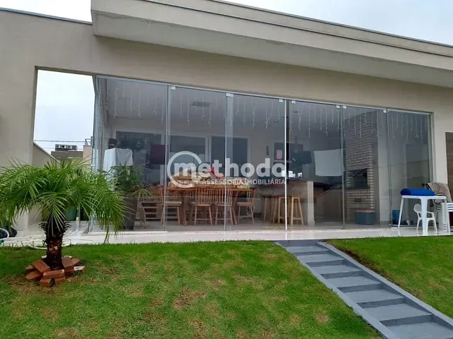 Casa com 402m² 3 quartos e 4 banheiros, à venda, no bairro Residencial Santa Maria em Valinhos