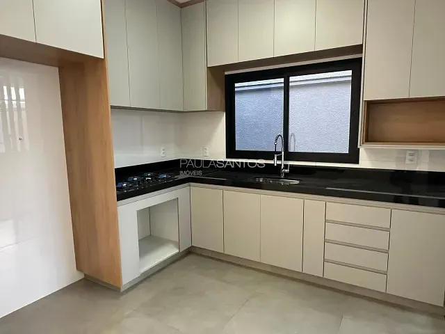 Casa com 200m² 3 quartos e 3 banheiros, à venda, no bairro Wanel Ville em Sorocaba