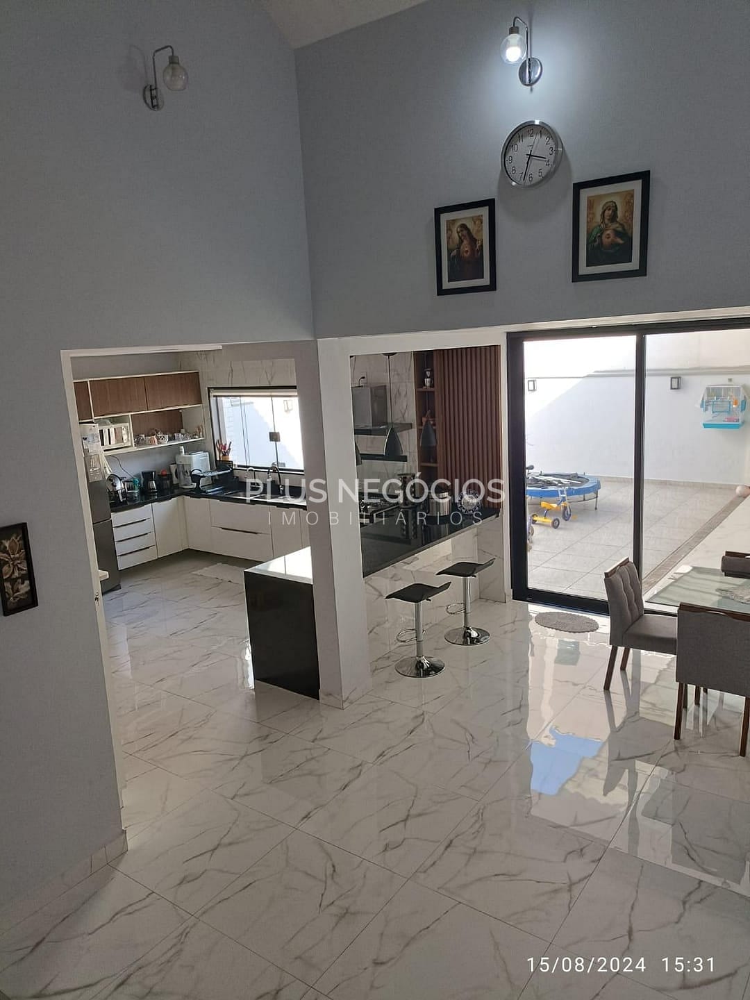 Casa, 3 quartos, 259 m² - Foto 24