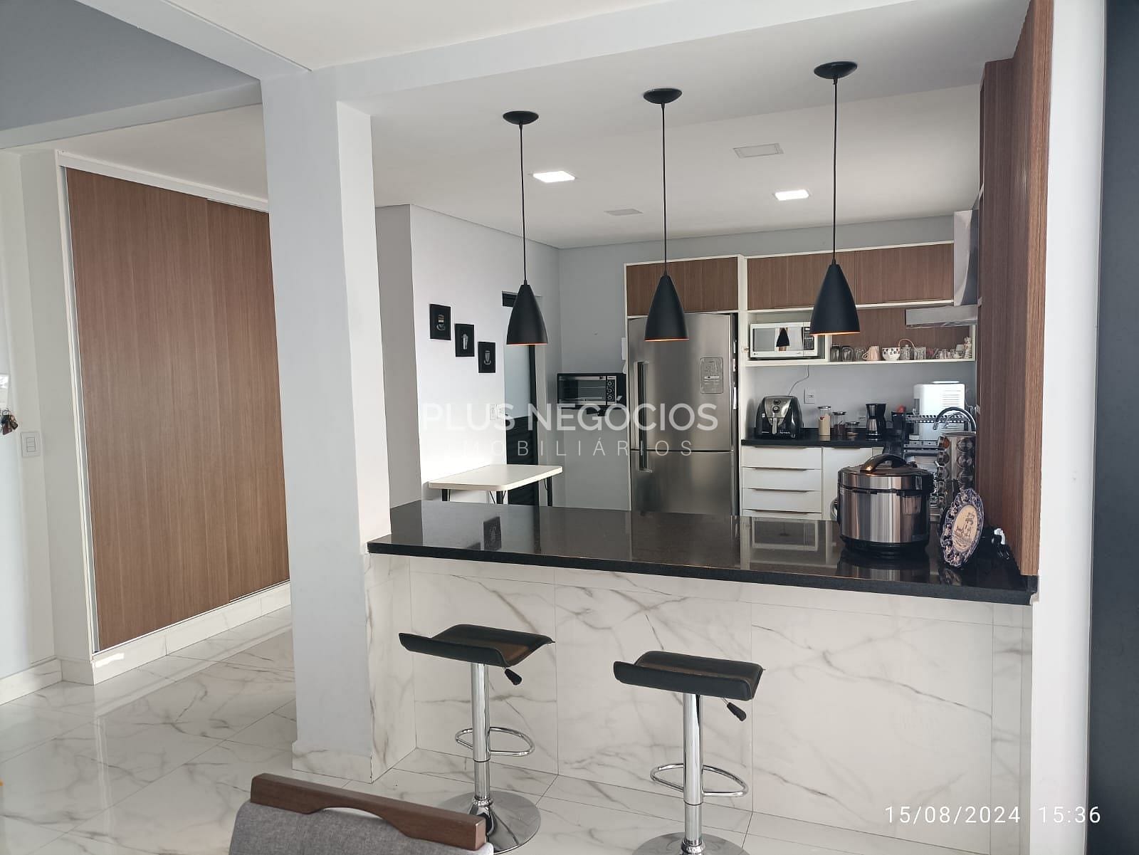 Casa, 3 quartos, 259 m² - Foto 30